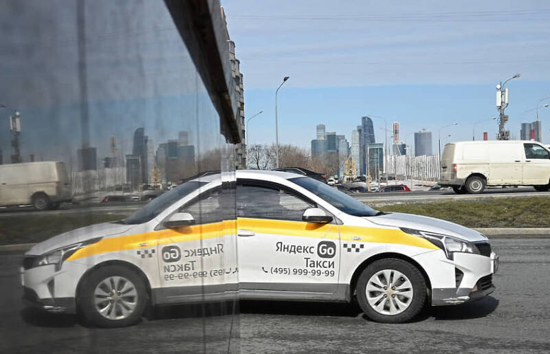 &laquo;Яндекс&raquo; запустил сервис-лоукостер для вызова такси