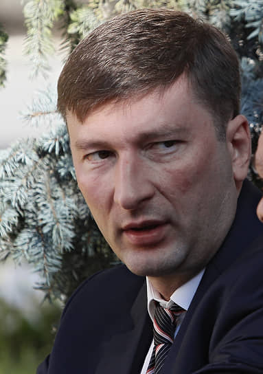 Глава крымской миссии предложил уголовно наказывать и лишать паспортов &laquo;ждунов&raquo;